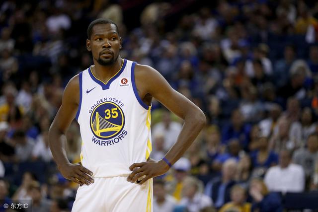 下届还有李凯尔吗 苏群:我的理解他是一次一签