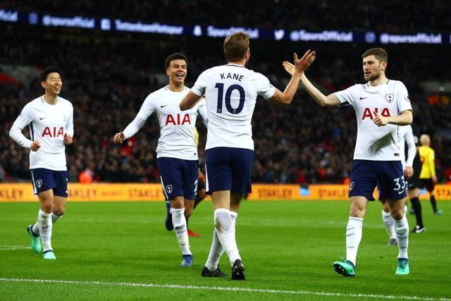 格林三节26分火箭大胜开拓者 骑士力克森林狼